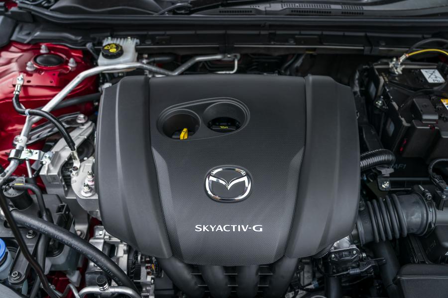 Моторный отсек Mazda3 Skyactiv-G Sport Lux Hatchback 2019 года  (UK) (фото 87 из 91)